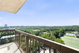 795 Hammond Dr, Sandy Springs, GA 30328 - Photo 24