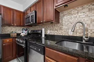 6980 Roswell Rd, Atlanta, GA 30328 - Photo 8