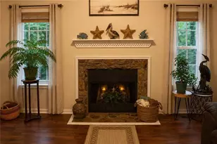 125 Maple Pl, Fayetteville, GA 30215 - Photo 10
