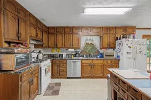 6198 N Summers Cir, Douglasville, GA 30135 - Photo 18