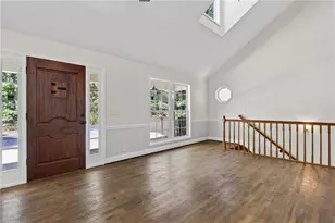 825 Rue Fluer De Lis, Lavonia, GA 30553 - Photo 8