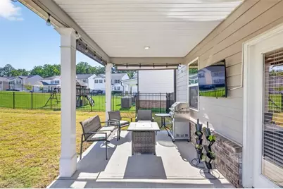 120 Champlain Road, Hoschton, GA 30548 - Photo 4