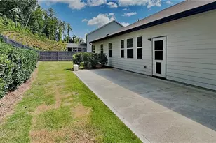 6945 Daylily Ln, Cumming, GA 30028 - Photo 20