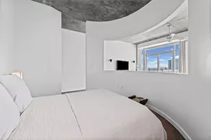 250 Pharr Rd NE, Atlanta, GA 30305 - Photo 10