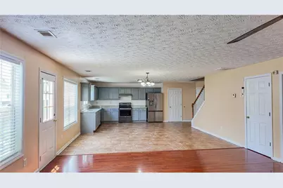 2760 Rusticwood Drive, Snellville, GA 30078 - Photo 10