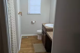 945 Hemingway Rd, Stone Mountain, GA 30088 - Photo 8