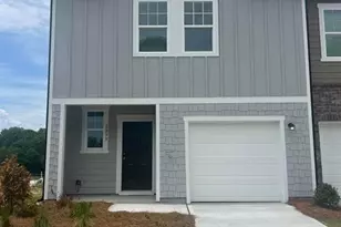 2099 Emerson Dr, Auburn, GA 30011 - Photo 2