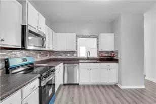 2827 Creek Bottom Ct, Gainesville, GA 30504 - Photo 14