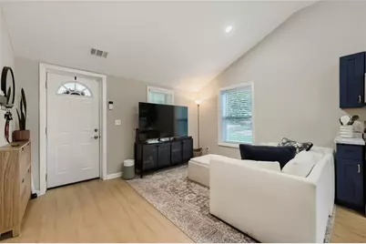 626 Mitchell Drive, Marietta, GA 30066 - Photo 8