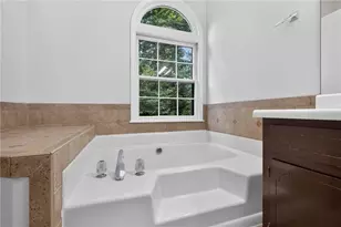 1504 Pine Creek Way, Lawrenceville, GA 30043 - Photo 20