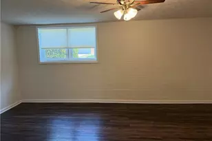 7475 Grayson Dr, Riverdale, GA 30296 - Photo 10