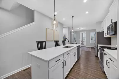 2656 Brookview Lane, Atlanta, GA 30318 - Photo 14