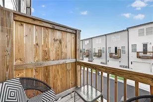 2656 Brookview Ln, Atlanta, GA 30318 - Photo 12