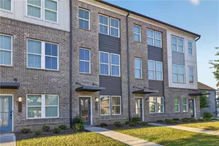 2656 Brookview Ln, Atlanta, GA 30318 - Photo 1