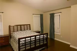 1020 Chandler Ridge Dr, Lawrenceville, GA 30045 - Photo 12