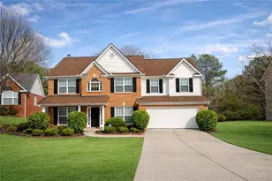 1020 Chandler Ridge Dr, Lawrenceville, GA 30045 - Photo 2