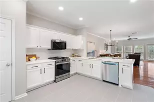 378 Suwanee Ave, Suwanee, GA 30024 - Photo 4