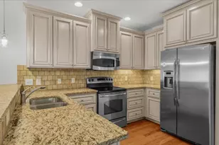 2360 Logan Cir NE, Atlanta, GA 30319 - Photo 14