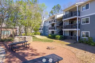 8085 Adair Ln, Sandy Springs, GA 30350 - Photo 32