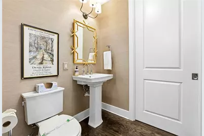 3630 Peachtree Road NE #2002, Atlanta, GA 30326 - Photo 10