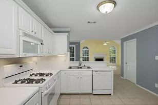 110 Brookstone Crest, Newnan, GA 30265 - Photo 8