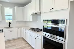 300 Sundown Trail, McDonough, GA 30252 - Photo 8