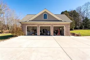 8015 Hurakan Creek Crossing, Cumming, GA 30028 - Photo 64