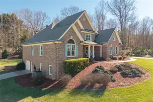 8015 Hurakan Creek Crossing, Cumming, GA 30028 - Photo 4