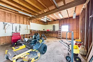 358 Roscoe Davis Rd, Monroe, GA 30656 - Photo 40