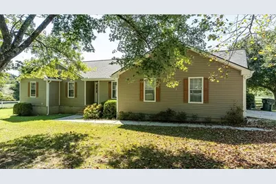 358 Roscoe Davis Road, Monroe, GA 30656 - Photo 2