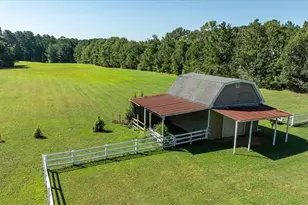 358 Roscoe Davis Rd, Monroe, GA 30656 - Photo 12