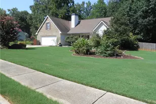 209 Pebble Creek Dr, McDonough, GA 30253 - Photo 4