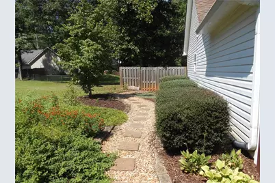 209 Pebble Creek Drive, McDonough, GA 30253 - Photo 24