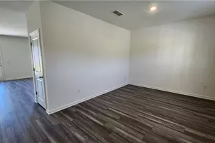 32 Galilee Ln, Bethlehem, GA 30620 - Photo 2