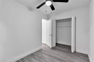 1436 Lanvale Dr SW, Atlanta, GA 30310 - Photo 8