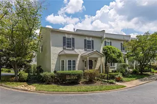 5996 Mitchell Rd, Sandy Springs, GA 30328 - Photo 2