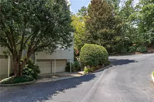 5996 Mitchell Rd, Sandy Springs, GA 30328 - Photo 40