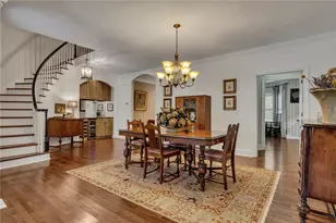 5996 Mitchell Rd, Sandy Springs, GA 30328 - Photo 10