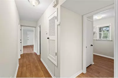 1831 Briarcliff Circle NE #1800D, Atlanta, GA 30329 - Photo 6