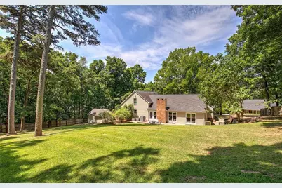 224 Shadowood Drive SE, Calhoun, GA 30701 - Photo 4