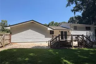 6892 Maddox Rd, Morrow, GA 30260 - Photo 18