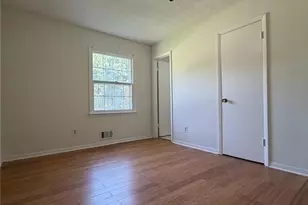 6892 Maddox Rd, Morrow, GA 30260 - Photo 6