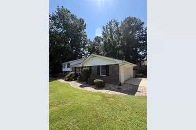 6892 Maddox Road, Morrow, GA 30260 - Photo 2