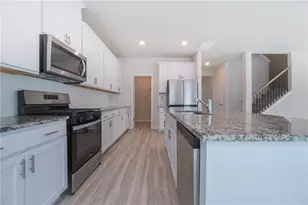 3774 Commodore Ct, Buford, GA 30519 - Photo 8