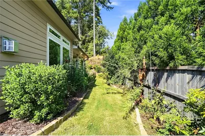 201 Floral Valley Drive, Woodstock, GA 30188 - Photo 46