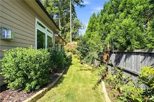 201 Floral Valley Dr, Woodstock, GA 30188 - Photo 46