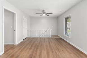 15 Ivy Square Northeast, Atlanta, GA 30342 - Photo 18