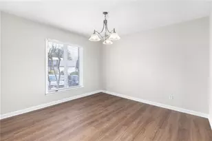 15 Ivy Square Northeast, Atlanta, GA 30342 - Photo 4