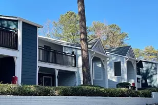 8601 Roberts Dr, Sandy Springs, GA 30350 - Photo 18