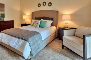 8601 Roberts Dr, Sandy Springs, GA 30350 - Photo 10
